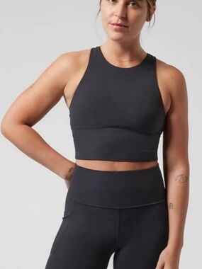 Athleta Conscious Crop Top Tank Built In Bra Black Racerback - Size Small